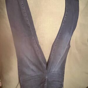 Judy Blue Dark Blue Distressed Women's Cropped Jeans